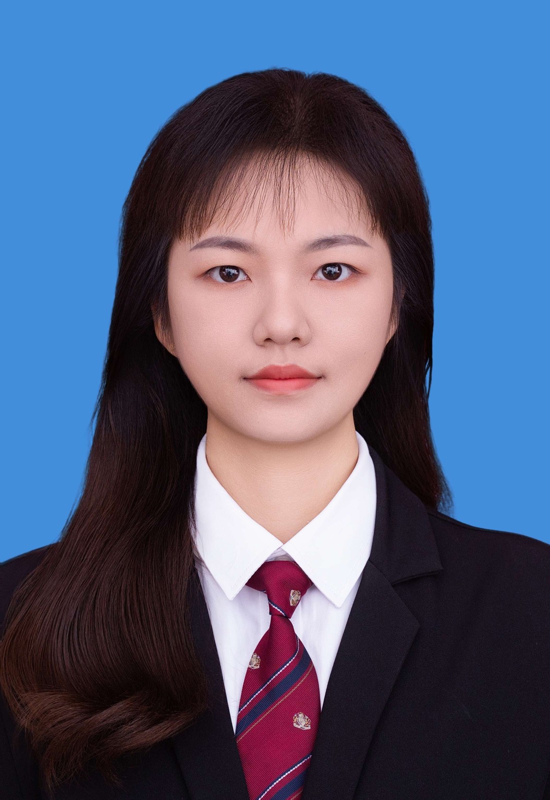 李瑜.jpg